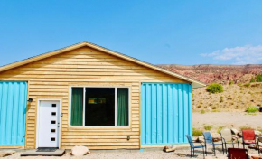Atomic Container Home by Utah Vacation Home